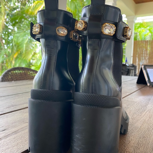 Gucci Leather Ankle Boot With Belt 39.5 - Picture 4 of 13